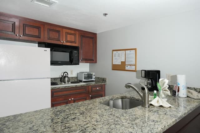 Deluxe Condo, 2 Bedrooms