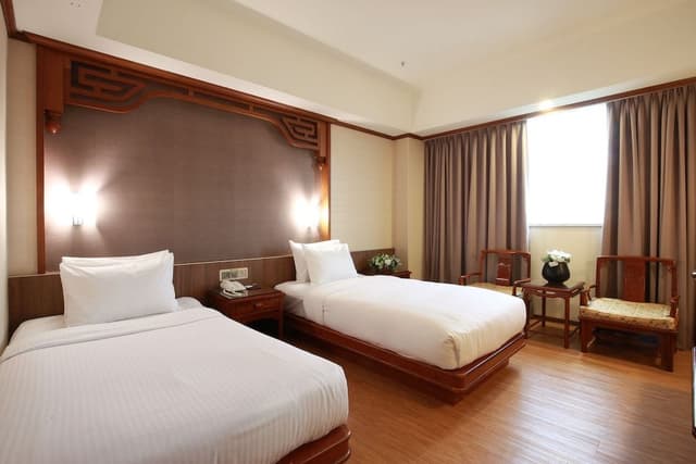 Superior Twin Room