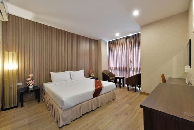 One Bedroom Premier Suite