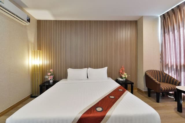 One Bedroom Premier Suite