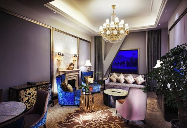 Suite