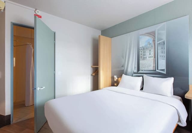 Double Room, Accessible