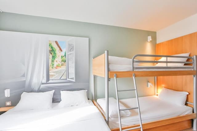 Quadruple Room - Non-Smoking