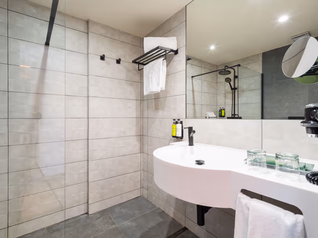 Deluxe Double Room with Balcony and Sea View