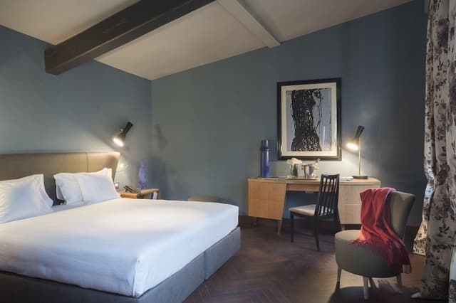 Deluxe Double Room, City View