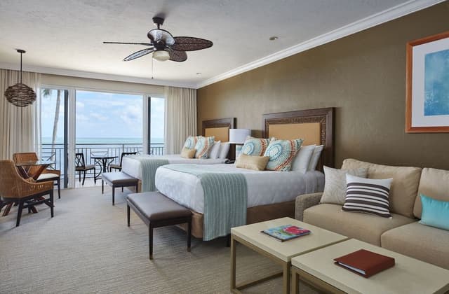 Lodge Oceanfront Double Queen Suite