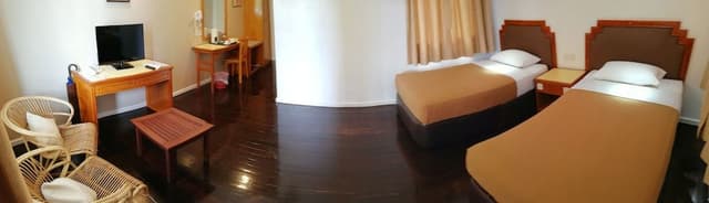 Deluxe Twin Room