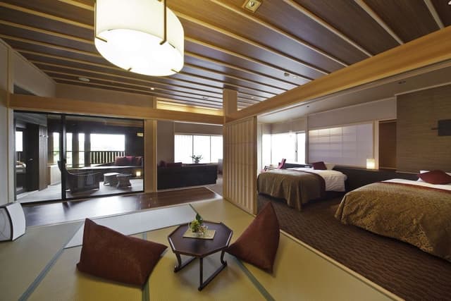 [KAROI Standard floor] KAROI Suite with Open Air Bath, Non Smoking