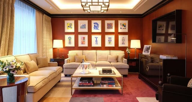 Suite (Mayfair)