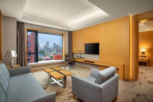 Executive Suite