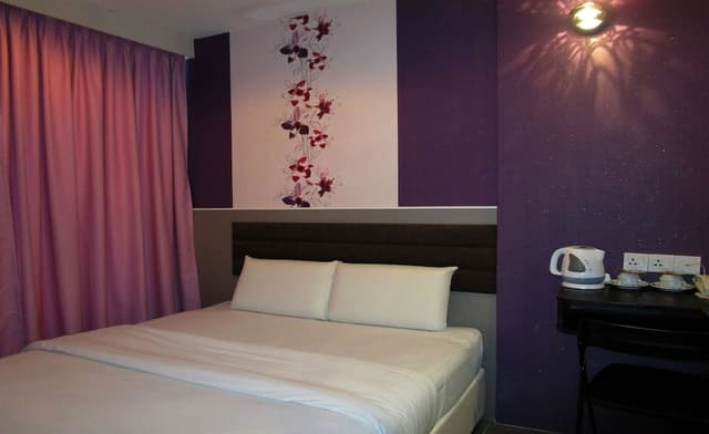 Superior Room, 1 Queen Bed