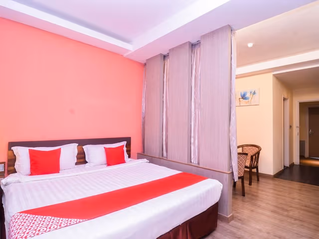 Deluxe Suite