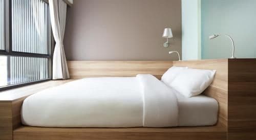 Deluxe King Bed