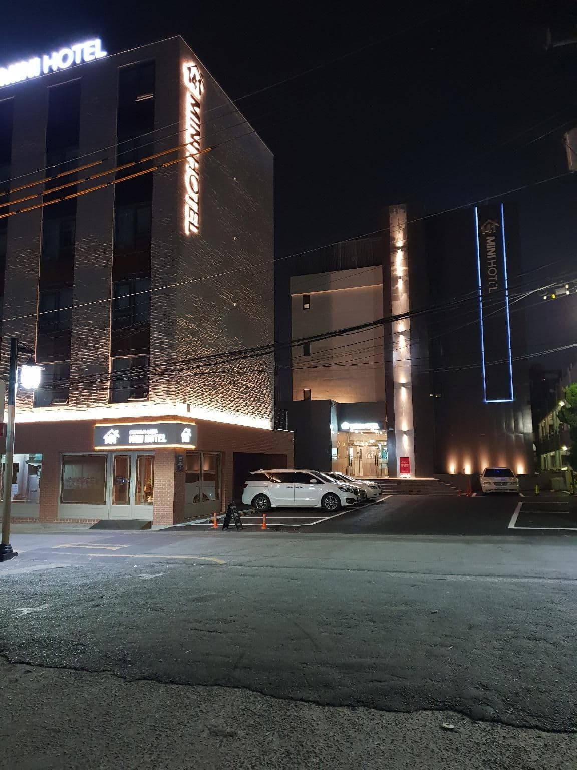 141 Mini Hotel