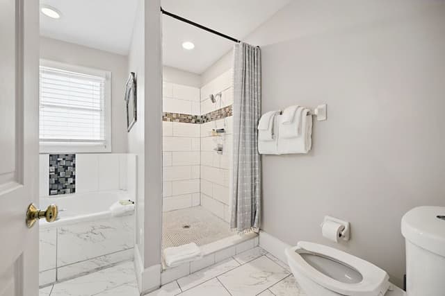 Luxury Room, 1 King Bed, Non Smoking (The Carriage House)