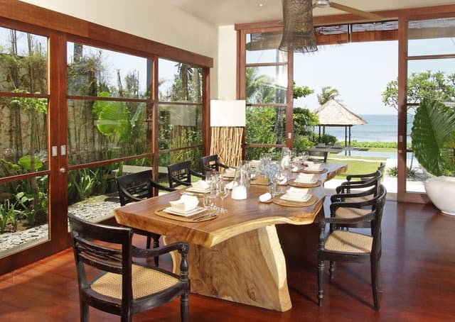 5BR Luxury Villa | Two Infinity-edged Pool, Tennis Court, Beachfront, Full Service, Chef