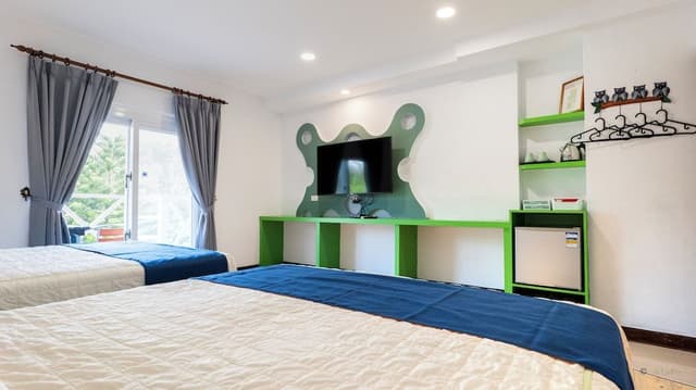 Deluxe Quadruple Room