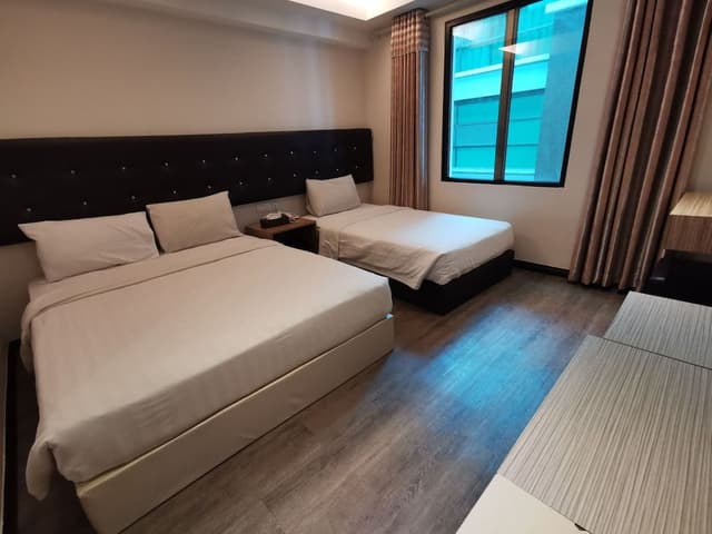 Family Room, City View
