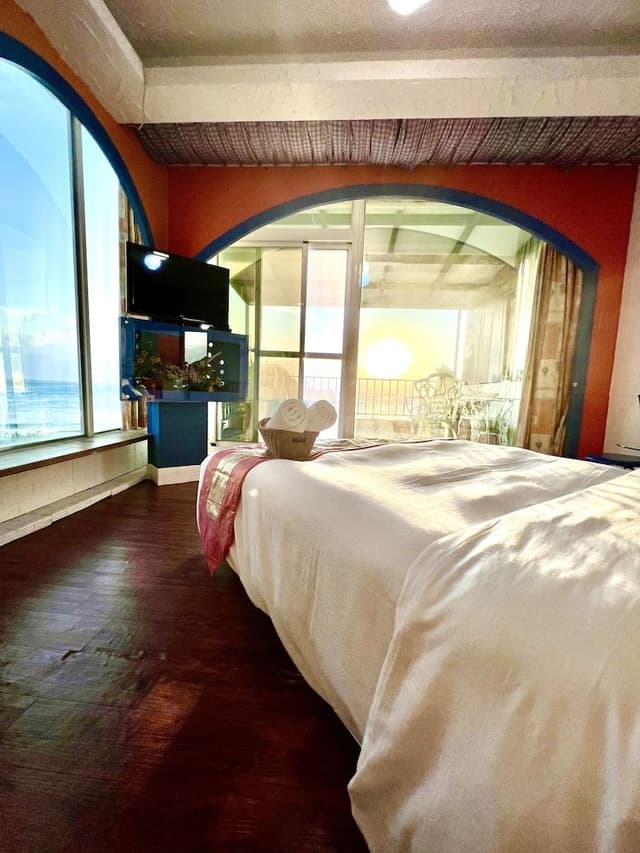 Standard Double Room, Sea Facing