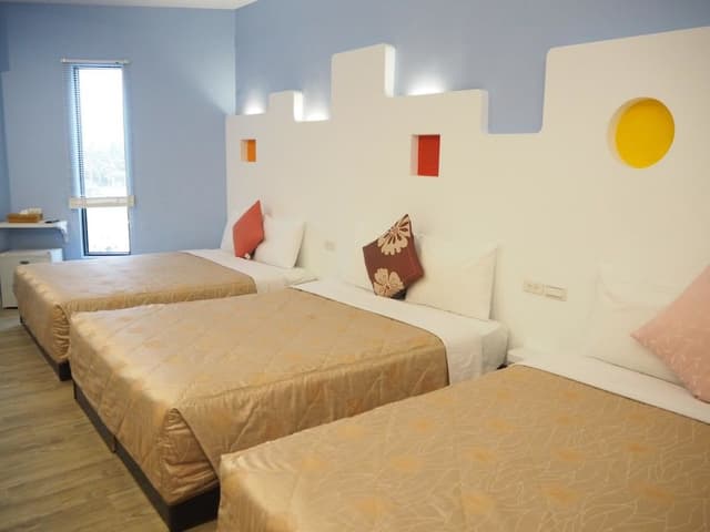 Family Room, Sea View (201)