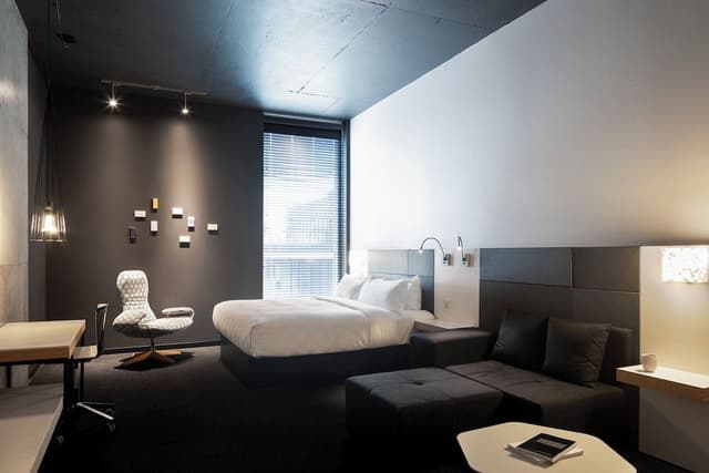 Grand Room, 1 King Bed, City View