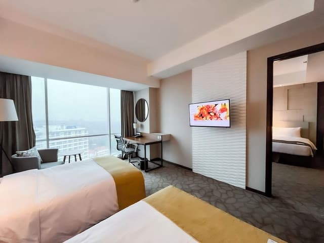 Premium Room, Multiple Beds, Accessible, Club Lounge Access