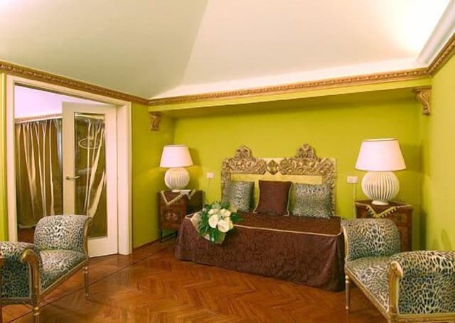 Triple Room, Partial Sea View (Silver Plus)