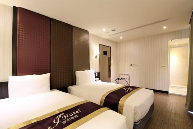 Premium Twin Room, 2 Twin Beds
