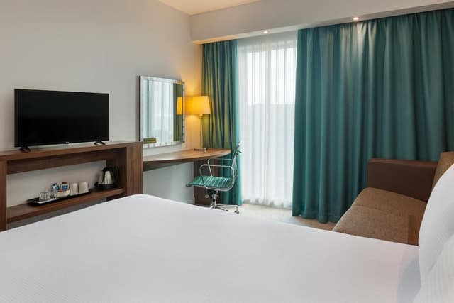 Family Room, 1 Queen Bed