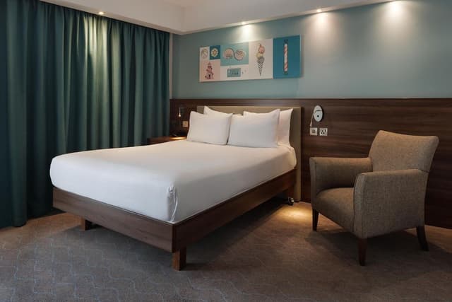 Room, 1 Queen Bed, Accessible