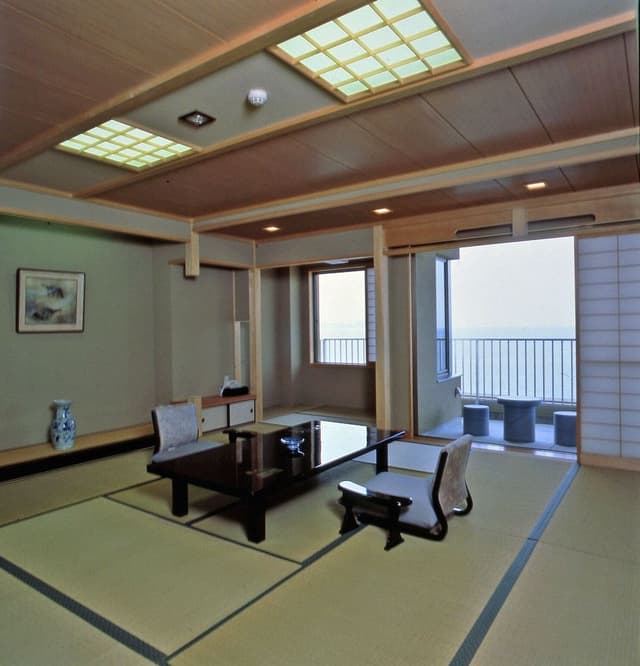 Japanese Style Room for 6 people with Sea view Open-air Bath