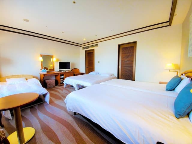Corner Twin Room with view bath [Non-Smoking]