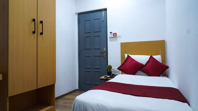 Deluxe Single Room