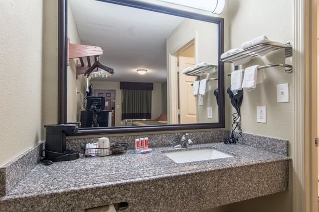Premium Room, 1 King Bed, Non Smoking