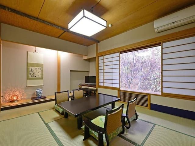 Japanese Style Room for 5 People - Non-Smoking