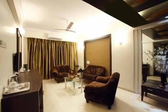 Club Room