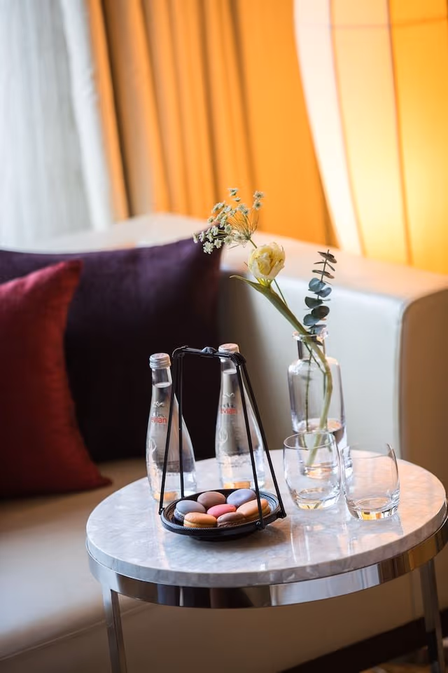 Club Room, 1 King Bed