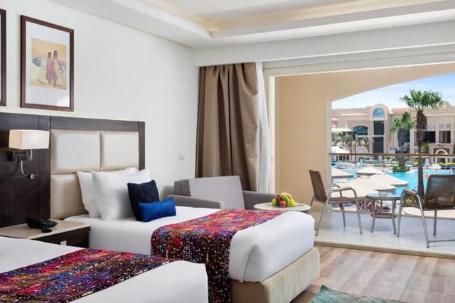 Deluxe Room with Side Sea View