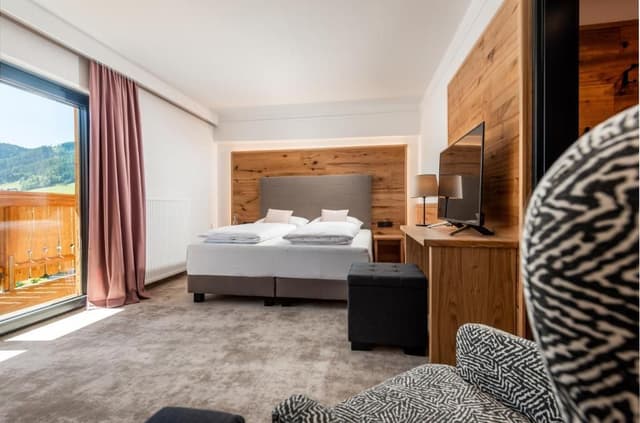 Superior Double Room with Balcony and City View