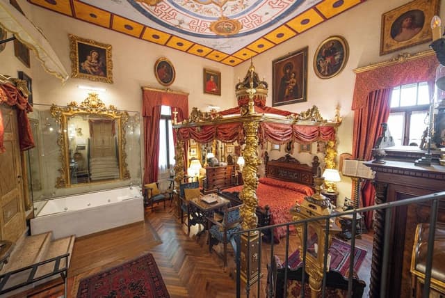 Royal Suite