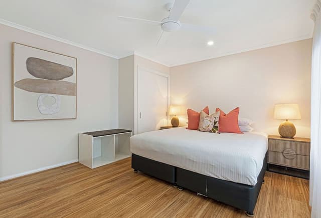 Beach Houses - Sleeps 8