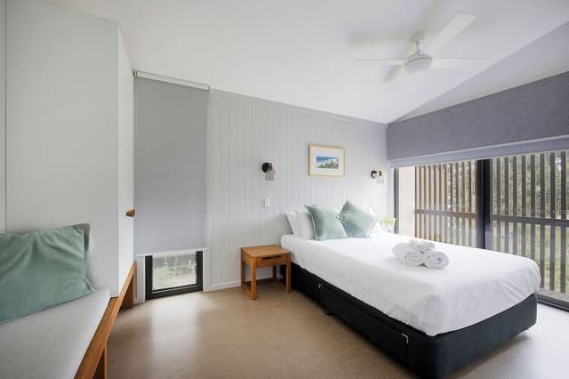 Premium Villa - Sleeps 4 - Accessible