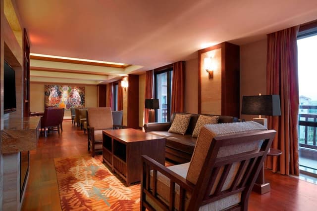 Executive Room, 1 King Bed, Executive Level