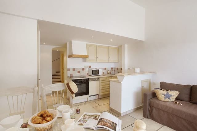 Apartment (4/5 People)