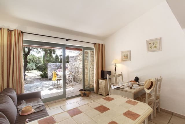 Apartment (4/5 People)