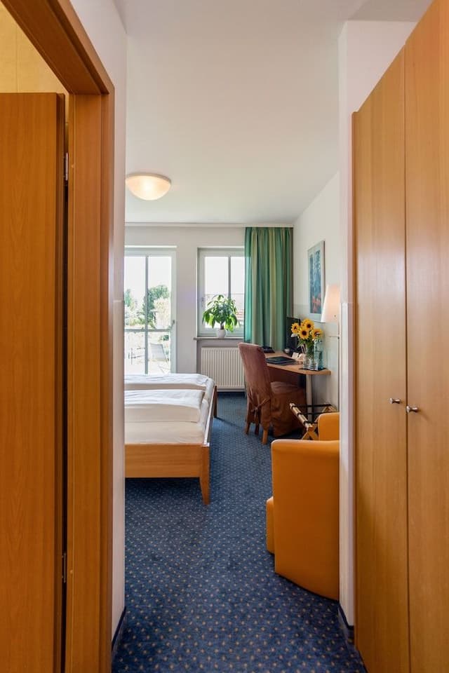Classic Double Room