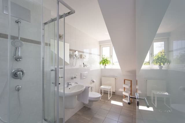 Junior Studio Suite