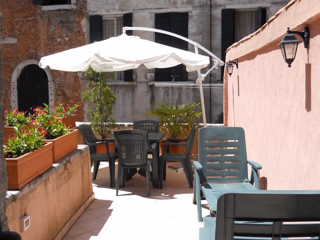 Family Studio Suite, Terrace (Superior)
