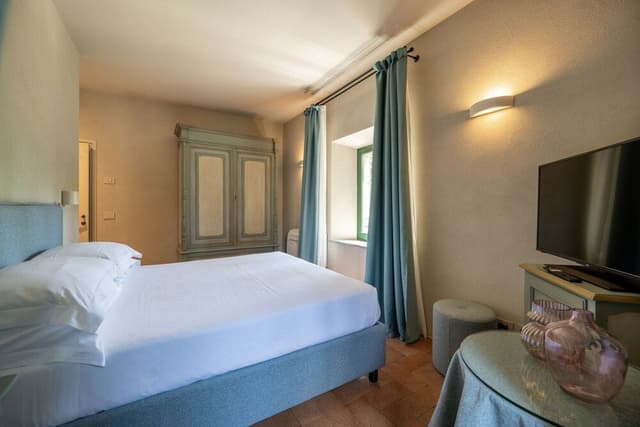 Panoramic Room