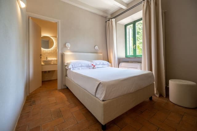 Panoramic Room